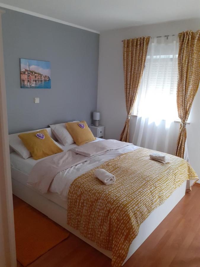 Lola Apartmani Rovinj Kültér fotó